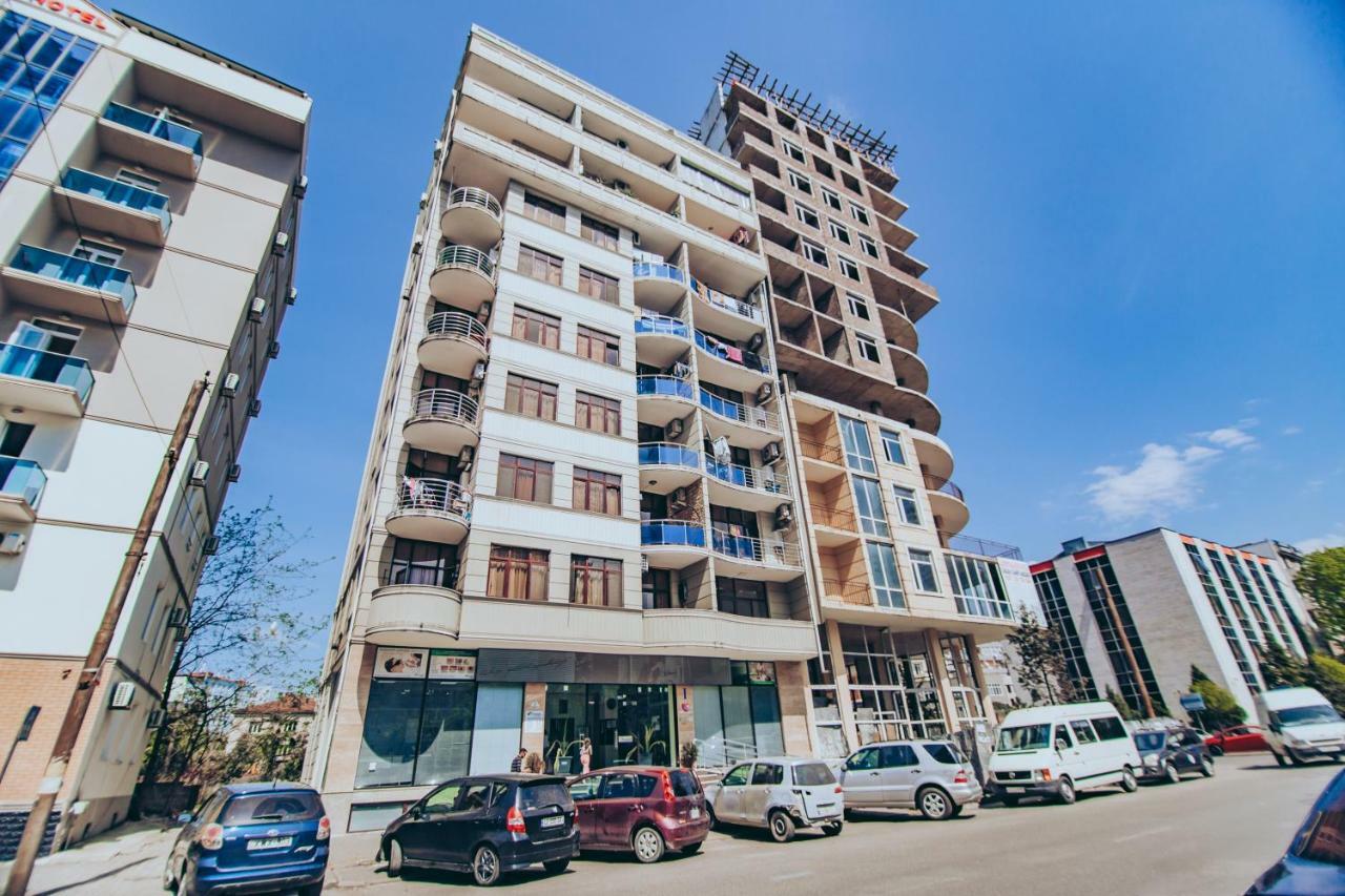 Apartment On Javakhishvili Батуми Екстериор снимка